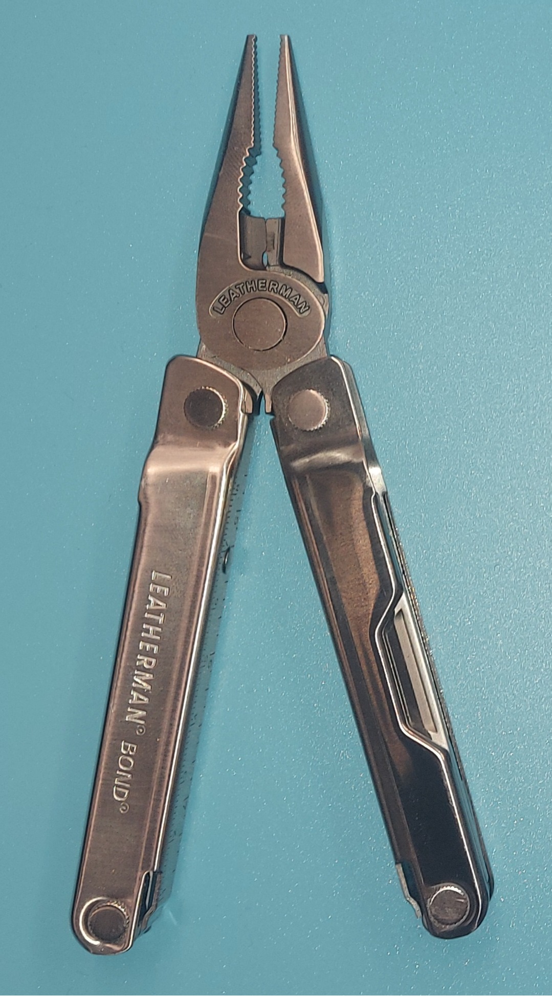 Leatherman Bond
